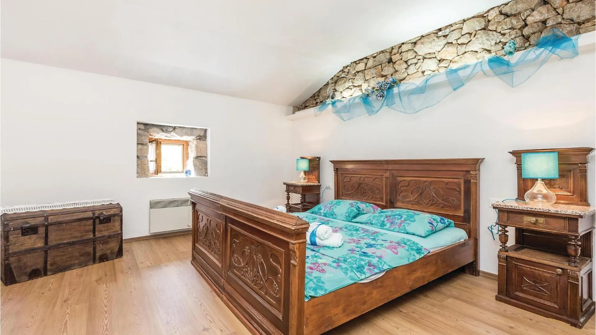 Lovely Home In Jurdani With Outdoor Swimming Pool Tatil Evi