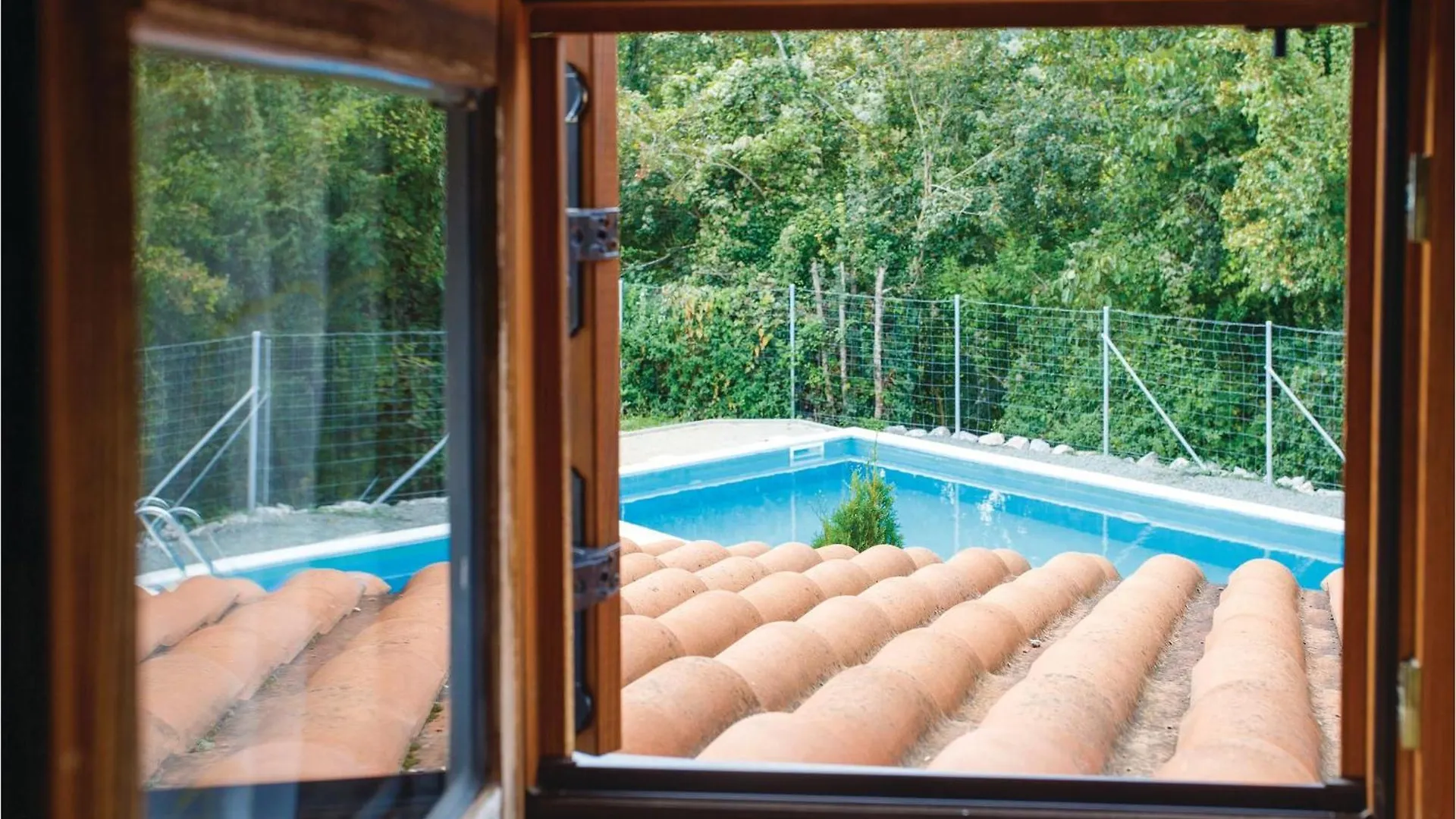 Lovely Home In Jurdani With Outdoor Swimming Pool Tatil Evi