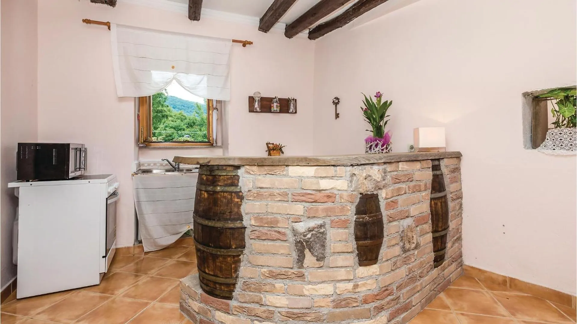 Lovely Home In Jurdani With Outdoor Swimming Pool 0*,